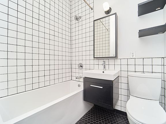 4th image of 529 E 81st St APT 5D