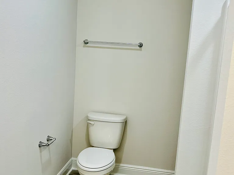 8634 Meadow Flower Ln — Photo 7