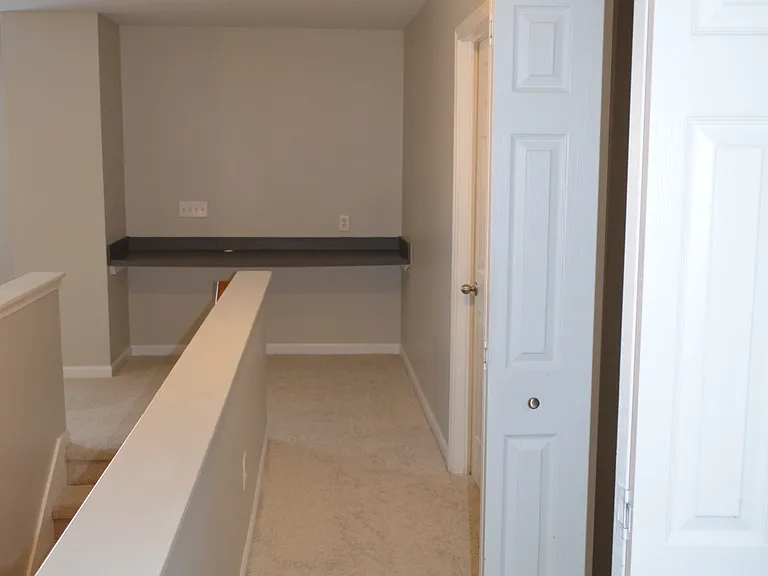 1401 Peppermint Ln — Photo 36