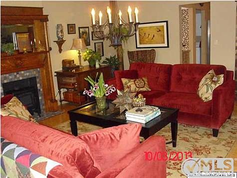 3rd image of 23 Greylawn Dr