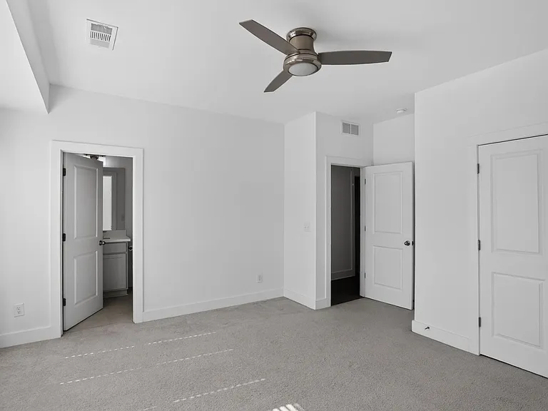 1241 Westshore Dr — Photo 21