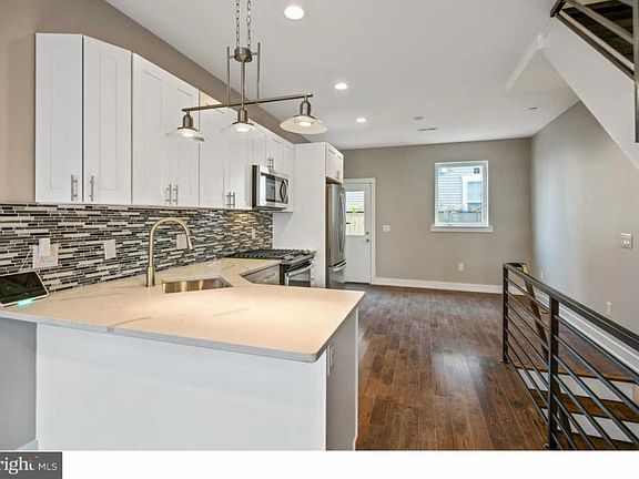 4th image of 1227 N Etting St
