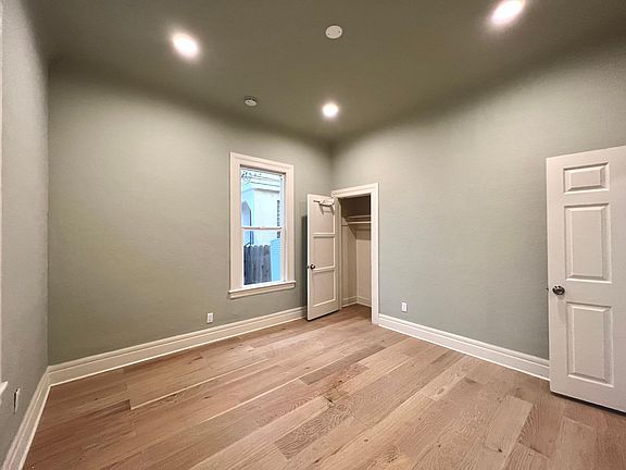 4th image of 133 N Herbert Ave