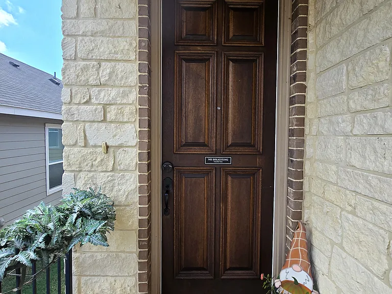 3441 Monroe Ave — Photo 2