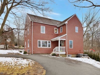 711 Otterhole Rd, West Milford, NJ, 07480