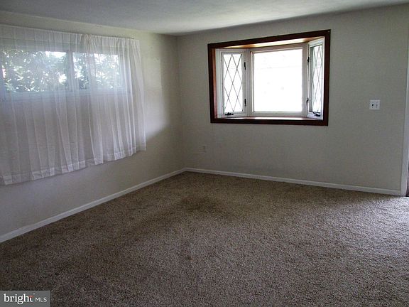 3rd image of 7812 Saint Patricia Ln