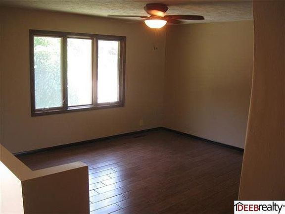 2nd image of 6628 S 153rd St