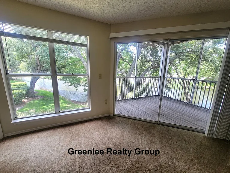 10024 Strafford Oak Ct #813 — Photo 11