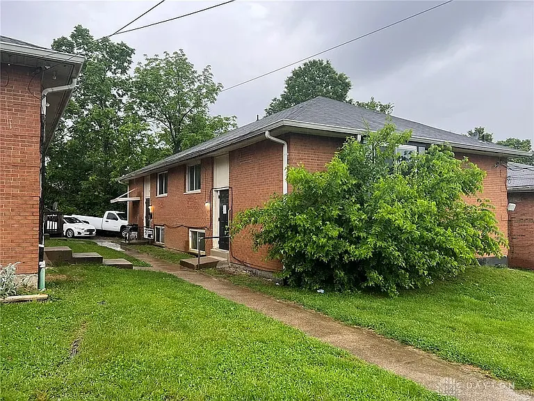 7851 Glenorchard Dr — Photo 1