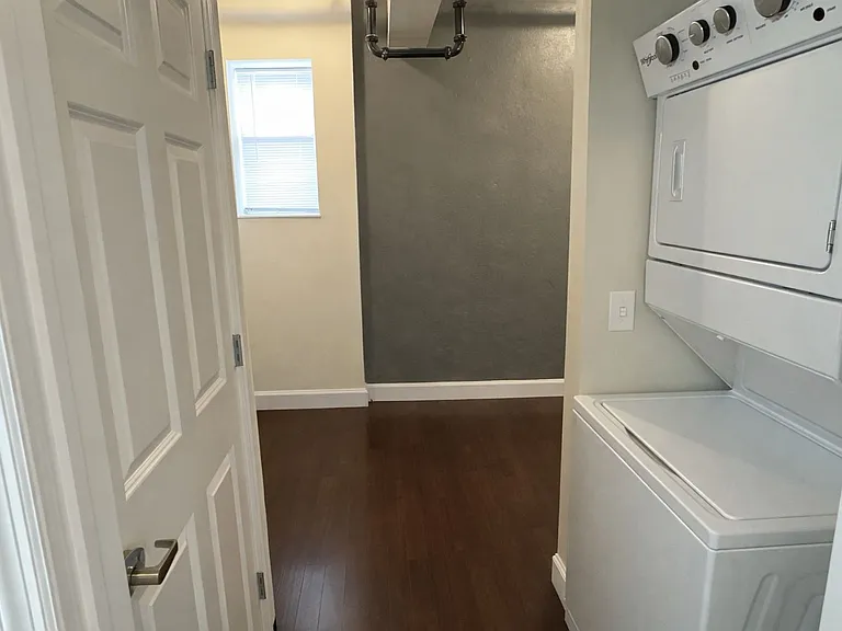 602 N. Queen St. — Photo 6