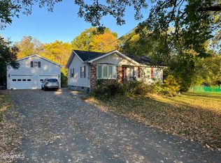47 The Portage, Ticonderoga, NY 12883