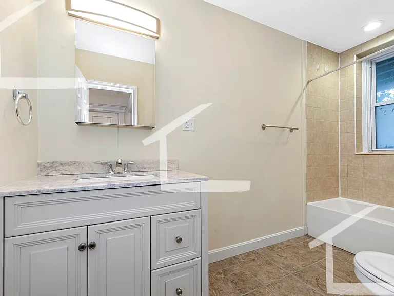 44 Brackett St #22 — Photo 9