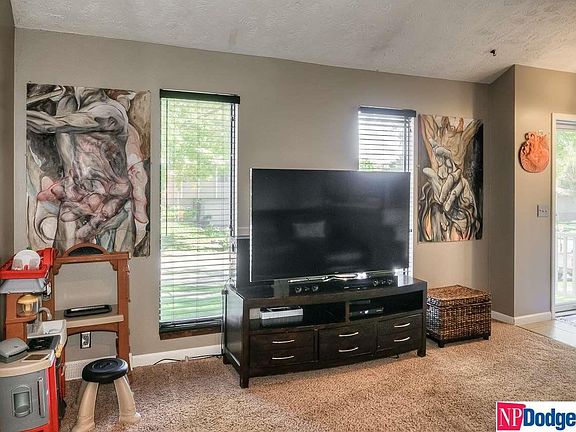4th image of 7020 S 130th St