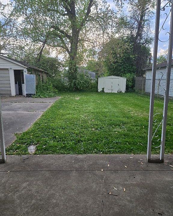 2nd image of 3335 Suncrest Ave