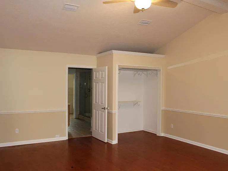 3100 Wood Valley Rd — Photo 14