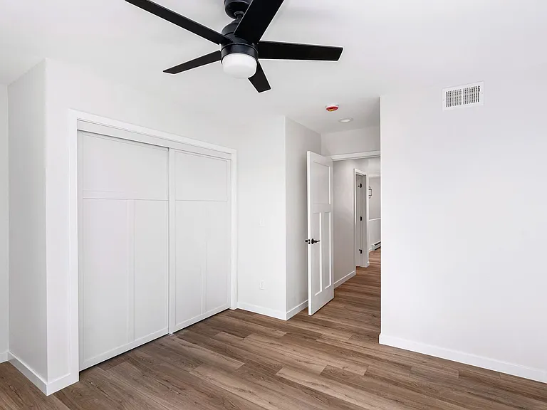 2108 Cottage Hill Cir — Photo 24