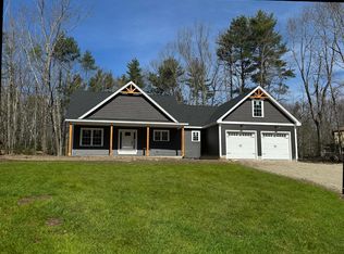 98 Alpine Dr, Wells, ME 04090