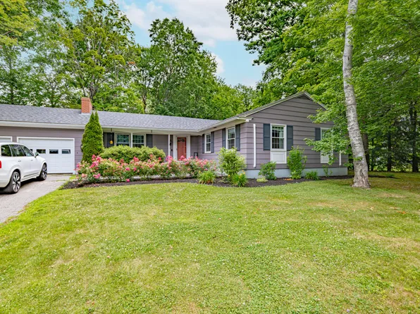 2 Warren Terrace, Winslow, ME 04901