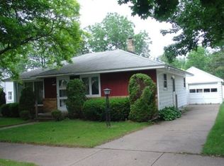 1116 N 6th Ave, Wausau, WI 54401