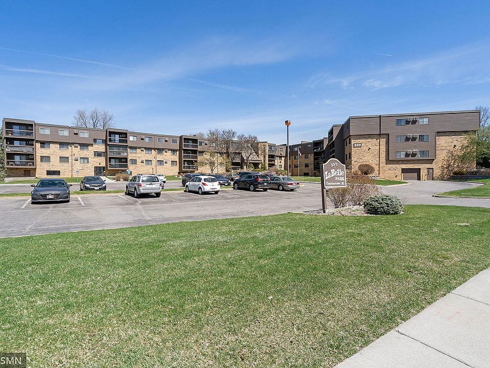 1st image of 999 41st Ave NE APT 314