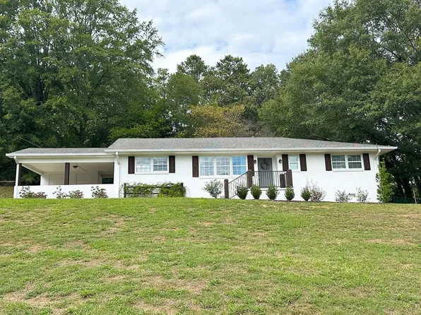 932 Hardwick Cir, Dalton, GA 30720
