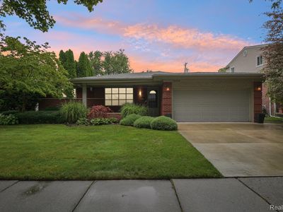 23233 Robert John St, Saint Clair Shores, MI, 48080