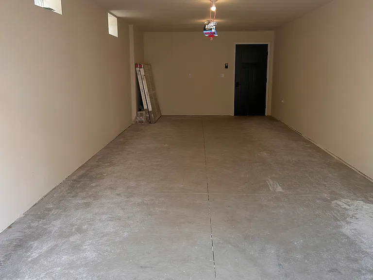 2 cars garage