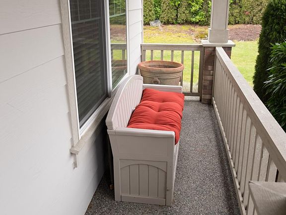 5th image of 14533 Meridian Pl W