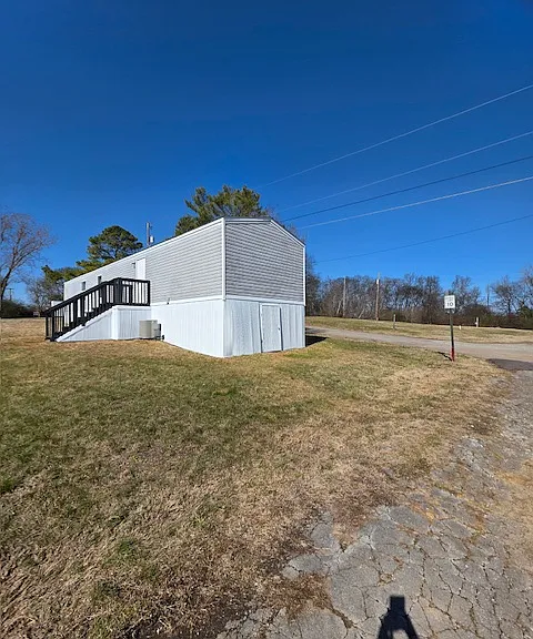 900 Kathleen Dr #28 — Photo 31
