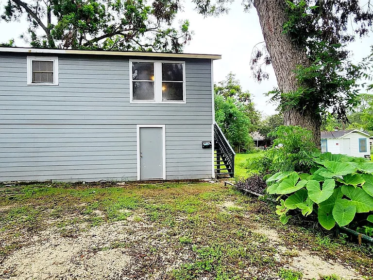 136 W Marion St — Photo 11