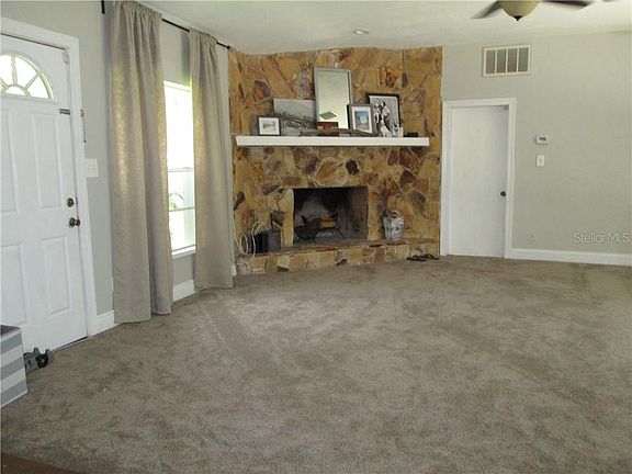 3rd image of 278 N Samsula Dr
