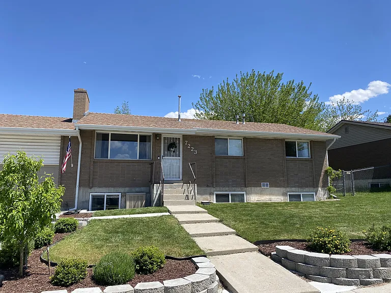 7223 S 1950 E #UP — Photo 2