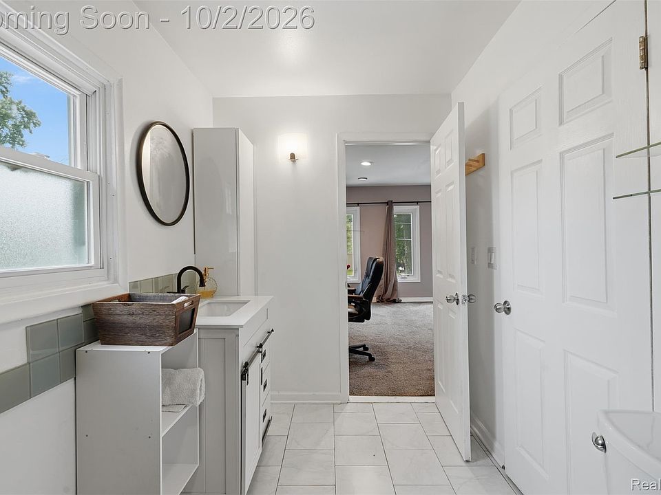4908 Lakeview Ave, photo 23