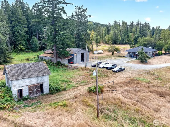 39611 62nd Avenue E, Eatonville, WA 98328