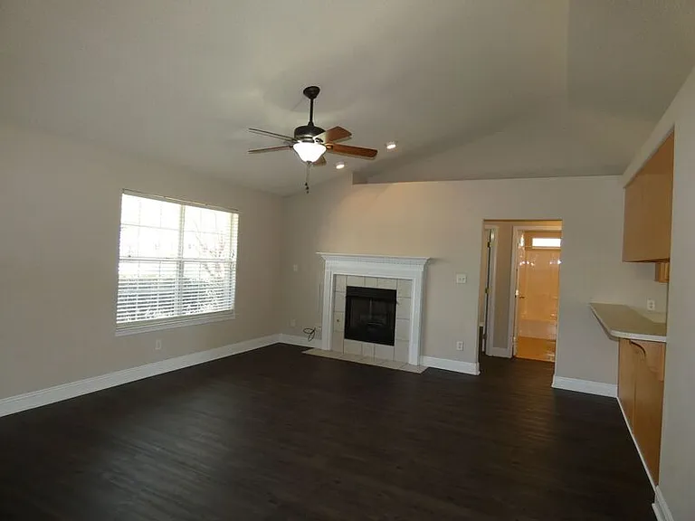 4732 La Casa Cir — Photo 3