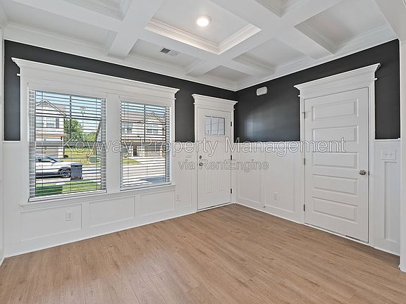 3rd image of 1121 Jolly Ln