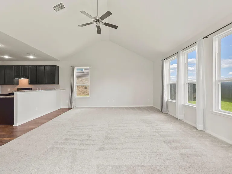 3011 Tandem Ct — Photo 10