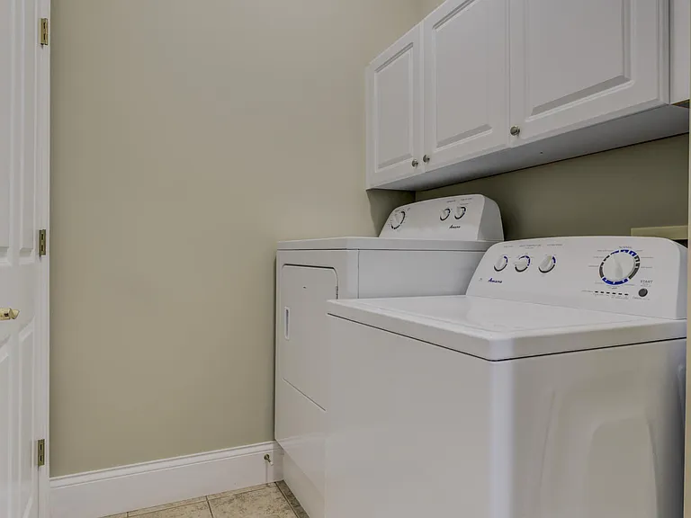 2612 Face Rock Ct — Photo 16