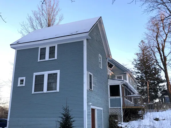 193 Brunswick Ave #2, Gardiner, ME 04345
