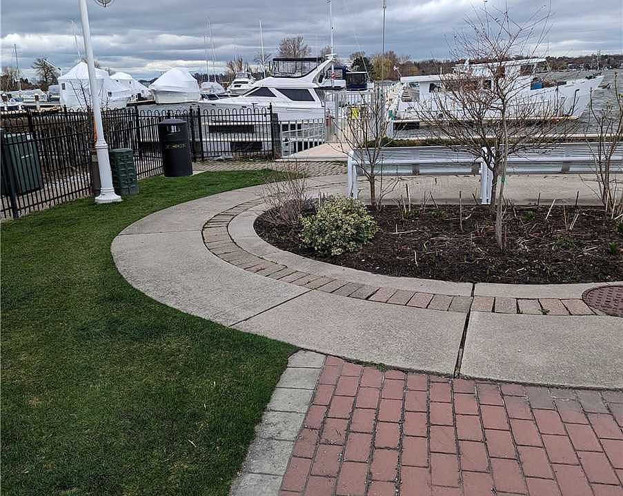 1295 Wharf St Pickering, ON, L1W1A2 Apartments for Rent Zillow