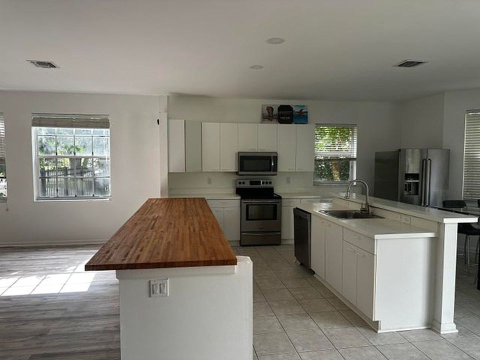 1st image of 9754 Scribner Ln