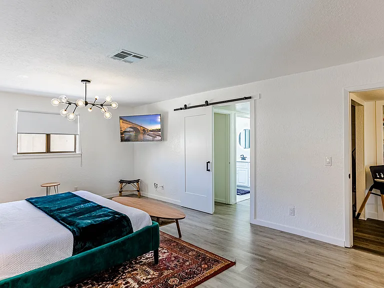 2355 Souchak Dr — Photo 46