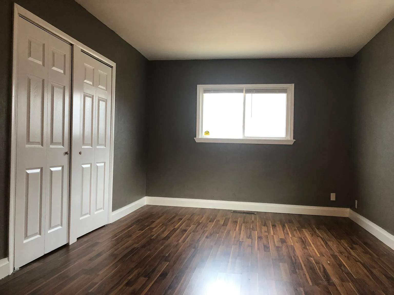 2 bed, 1068 sqft, $1,300 — Photo 3