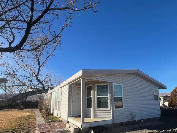 102 Manhattan Dr, Battle Mountain, NV 89820