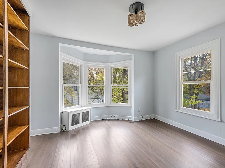 684 Closter Dock Rd — Photo 14