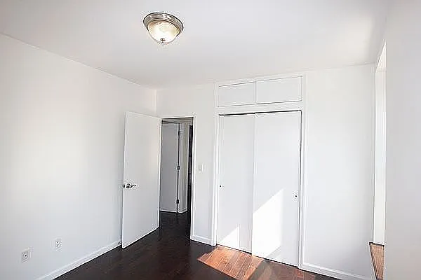 Rented by Jonis Realty | media 3