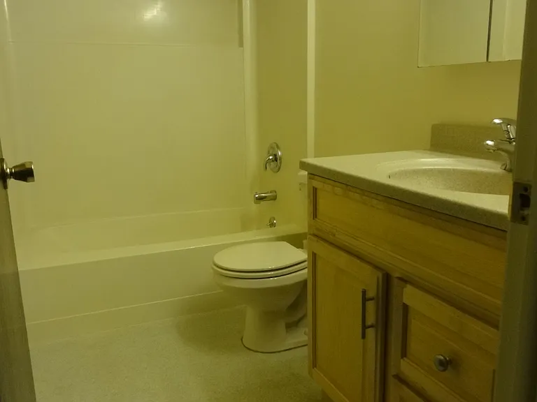 1541 Jones Dr #1541 — Photo 9