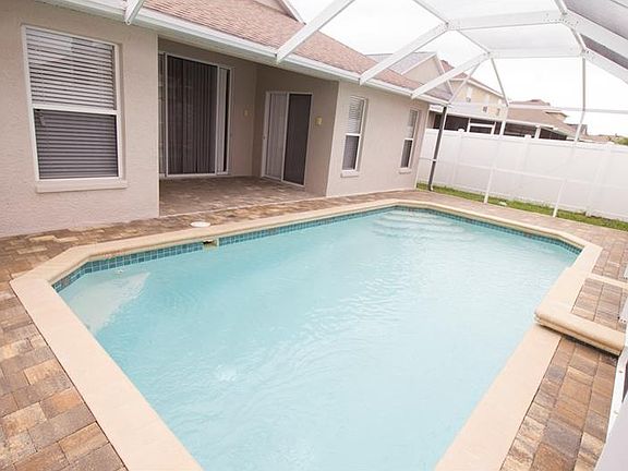 3rd image of 431 Stone Briar Dr