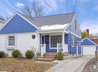 1347 Fisk St SE, Grand Rapids, MI 49506