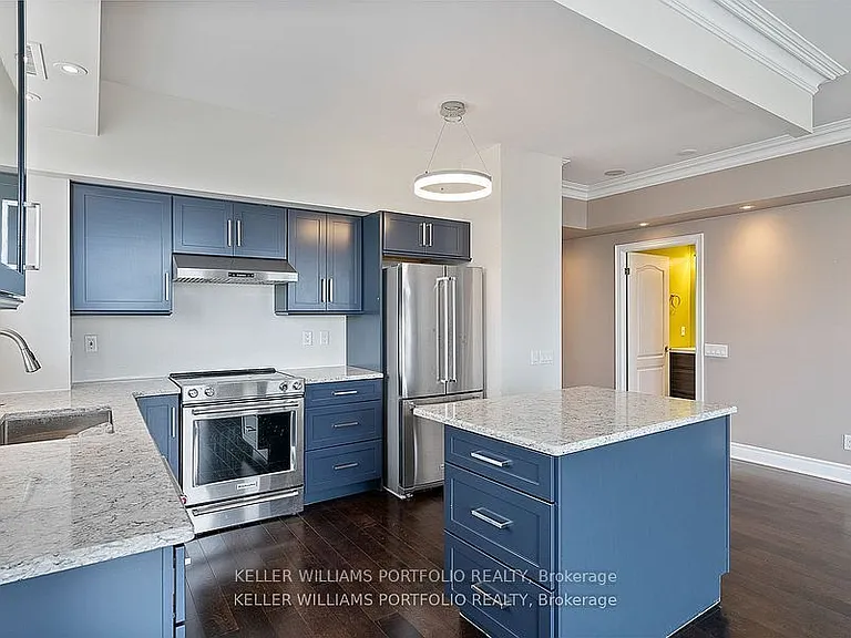 2 Clairtrell Rd #1210 — Photo 9